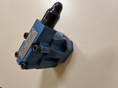 XG2V 6FW 10 - 709411 - EATON VICKERS DANFOSS