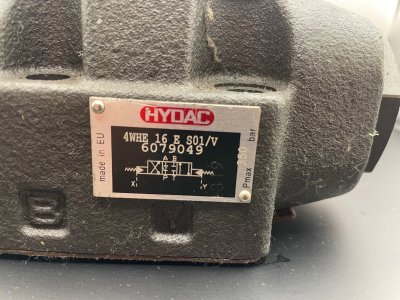 4WHE 16 E S01/V - 6079049 - HYDAC