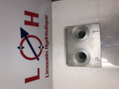 1st/PC embase cetop 3 6 postes  P er T  1/2 A et B 3/8  sortie latéral - 1815504831 - Bosch